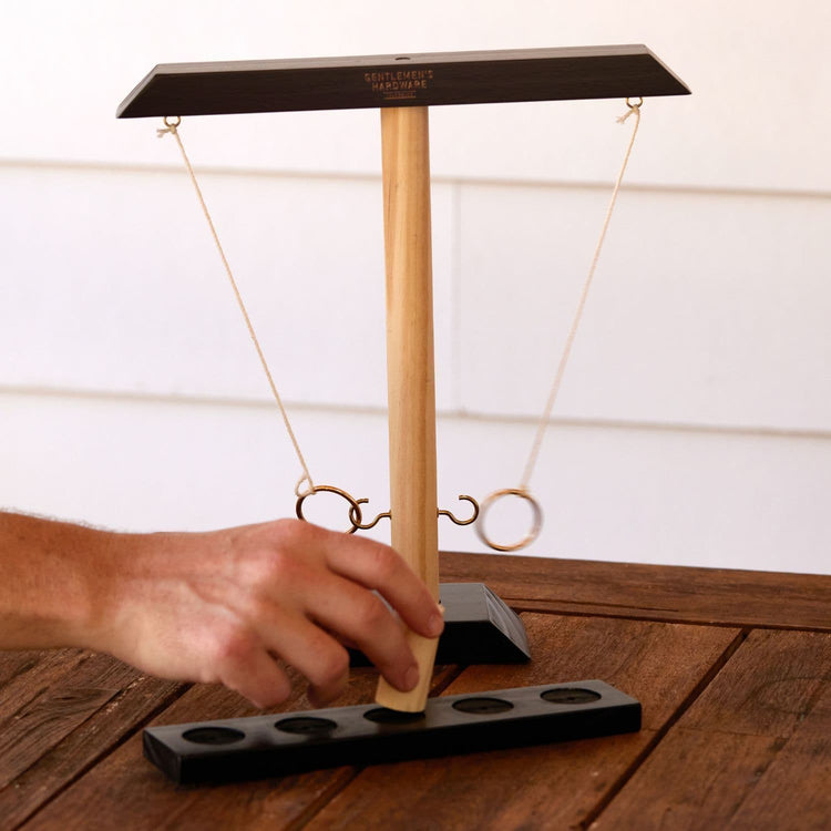 Ring swing game