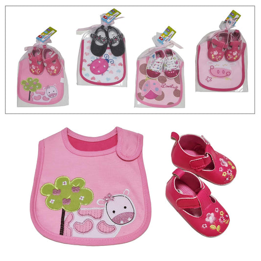 Baby bib and shoes